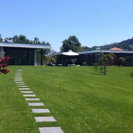 Дом отдыха Casa De Louredo-geres Виейра-ду-Минью