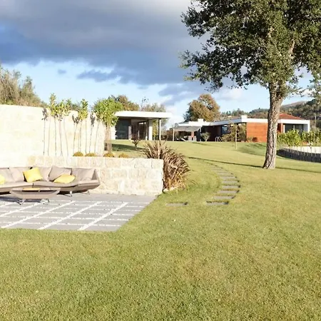 Casa De Louredo-geres Semesterbostad