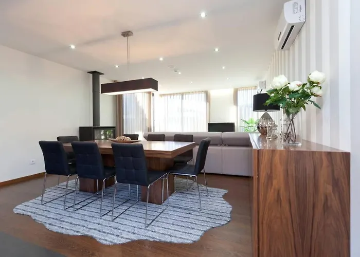 Casa De Louredo-geres 펜션 *