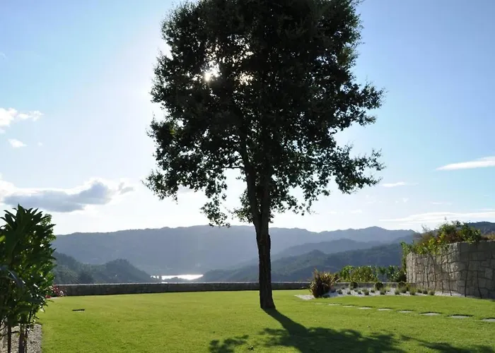 Casa De Louredo-geres *