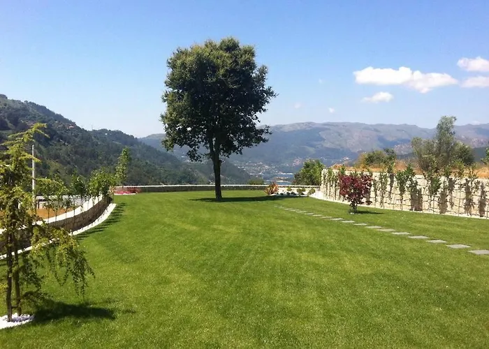 Casa De Louredo-geres