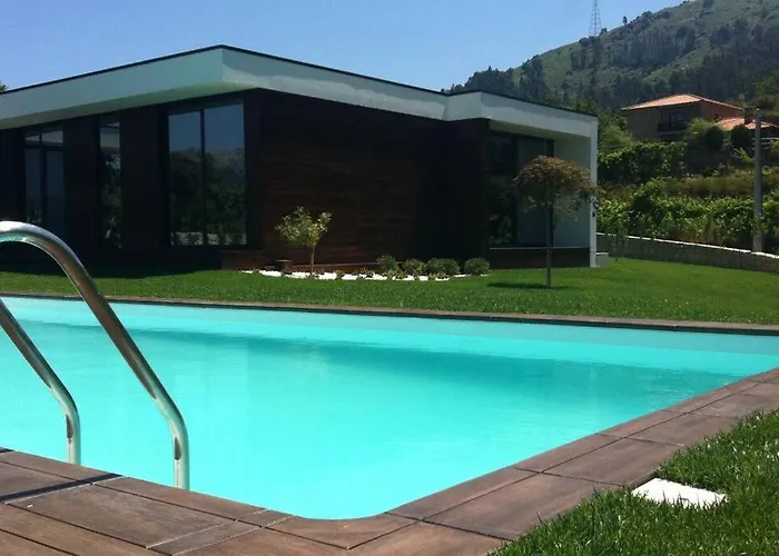 Casa De Louredo-geres * 비에이라도미노