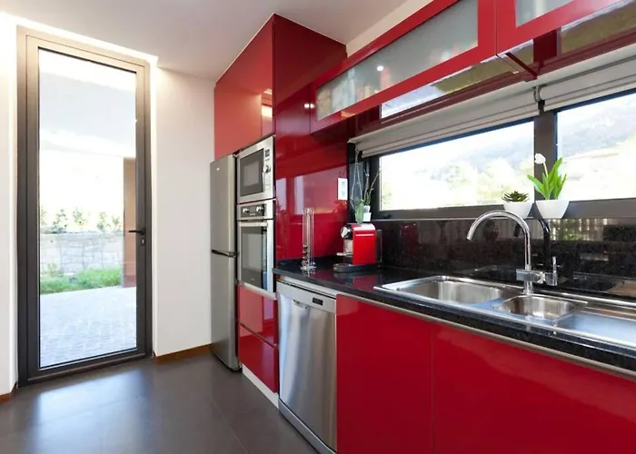 Casa De Louredo-geres 펜션